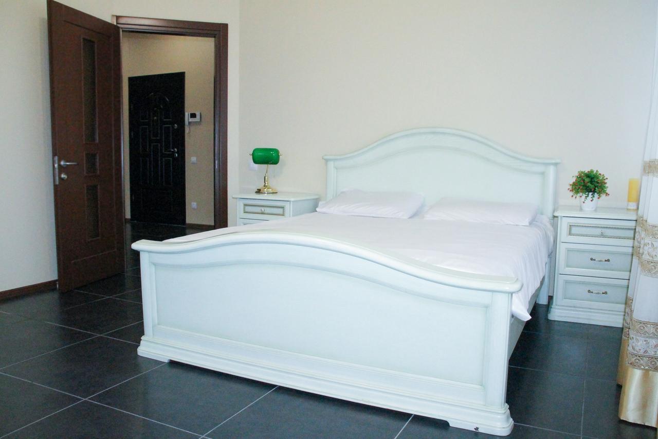 Apartment On Lukyanovska Киев Екстериор снимка