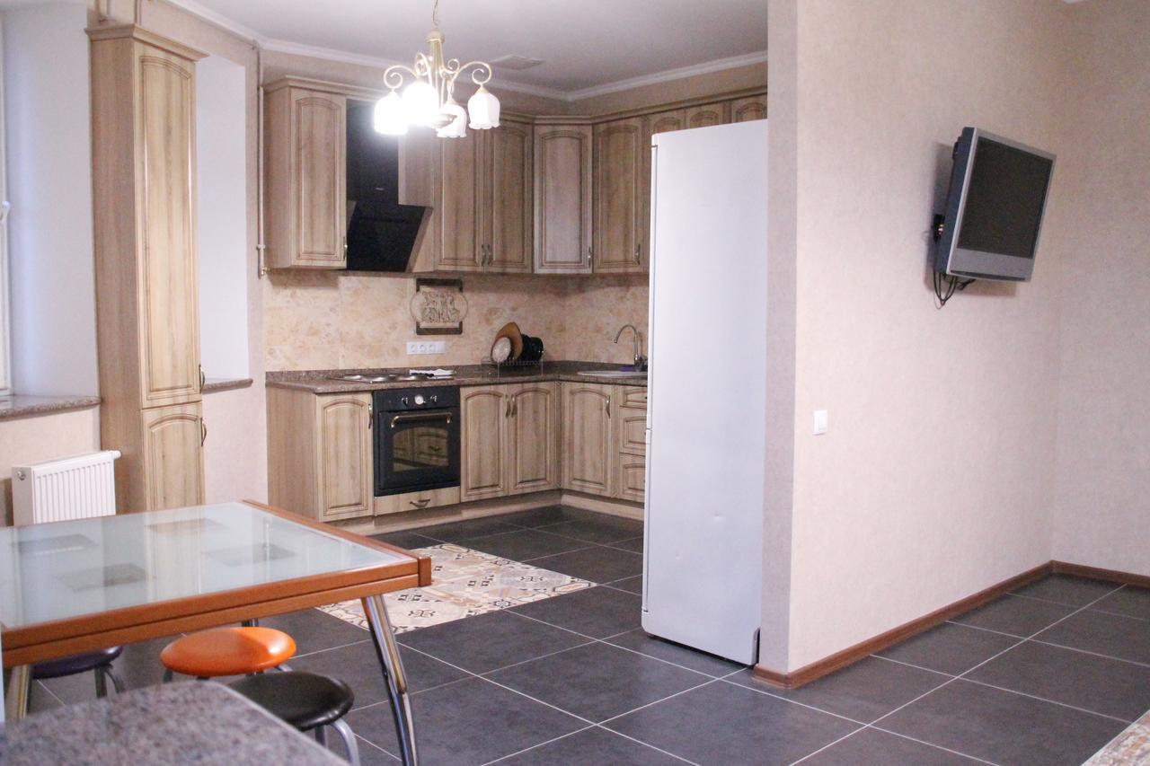 Apartment On Lukyanovska Киев Екстериор снимка